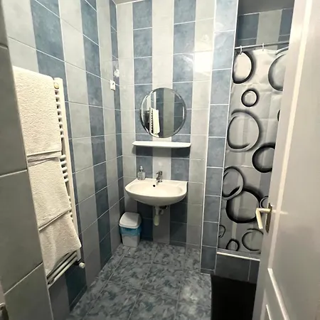 Guest house Op-art Etterem Es Panzio
